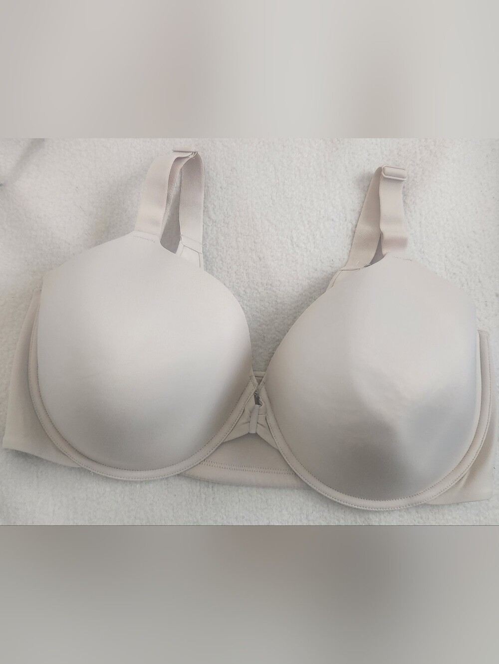 42 DD Vanity Fair Full Figure Underwire Front Close Beige Bra #76384. Chart Incl